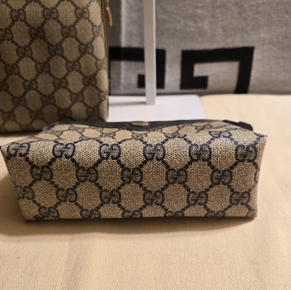 Gucci Bundle Makeup Bag Pouch - Picture 11 of 12